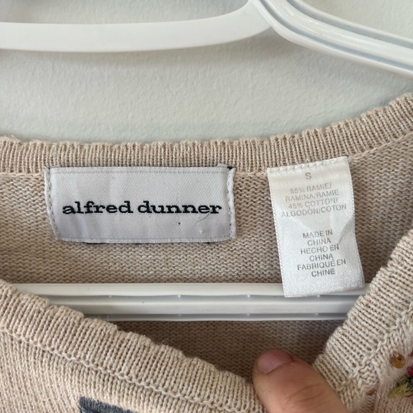 🌲5/$20🌲Vintage Floral Embroidered Alfred Dunner Shirt - Picture 4 of 5